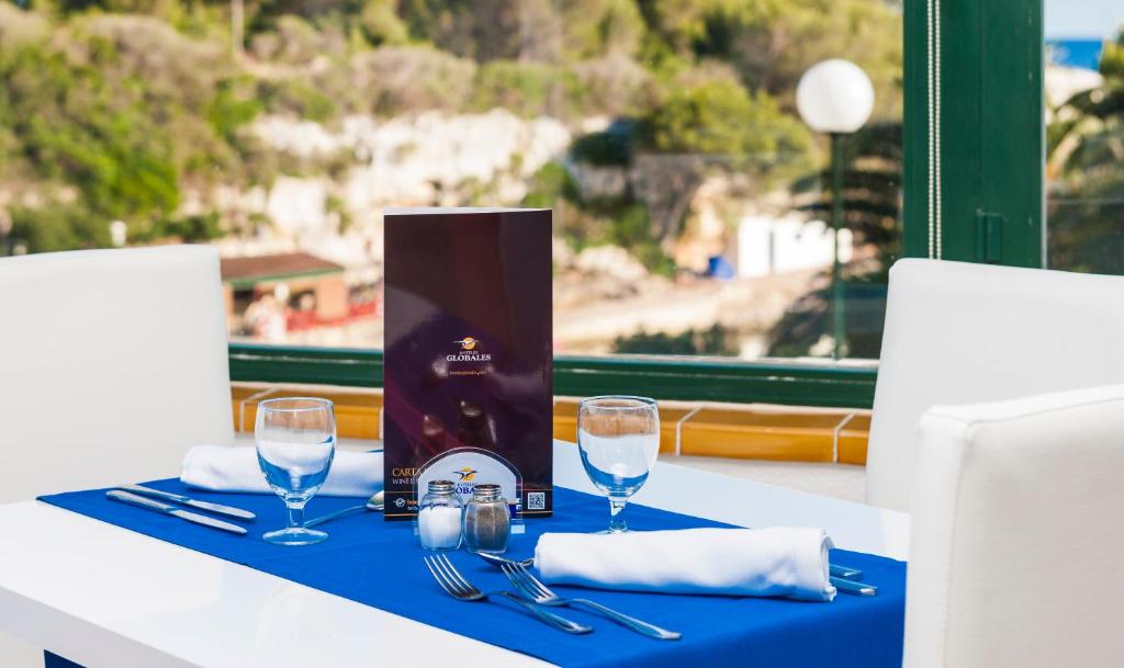 Globales Cala'n Blanes — Cala'n Blanes, Balearic Islands