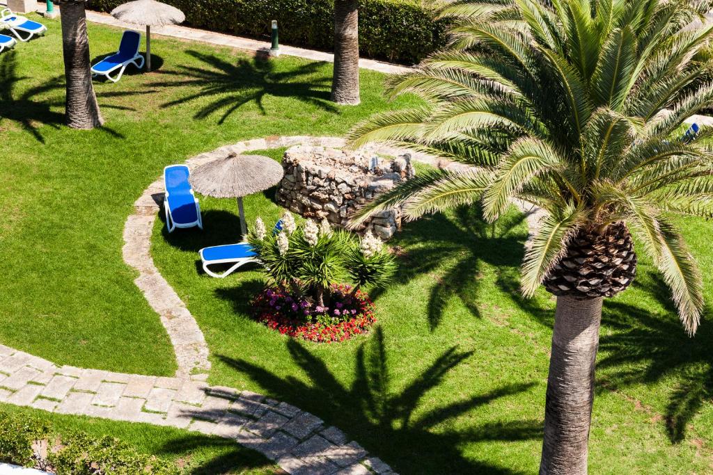 Globales Cala'n Blanes — Cala'n Blanes, Balearic Islands