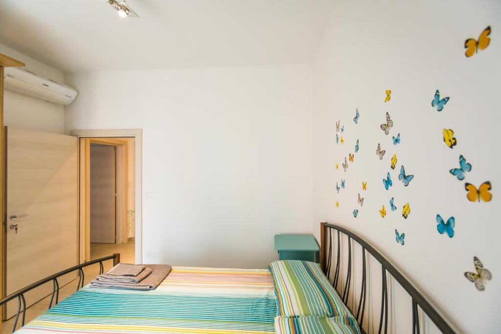 GuestHost - Bologna Butterfly Apartment - 5
