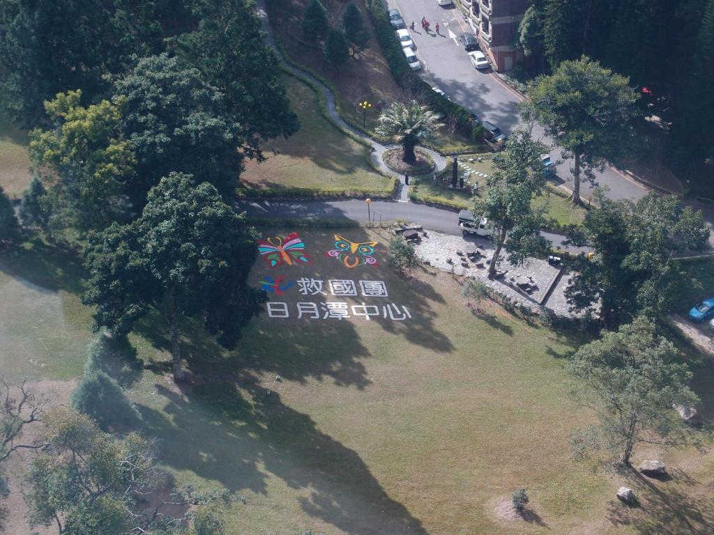 المنطقة المحيطة