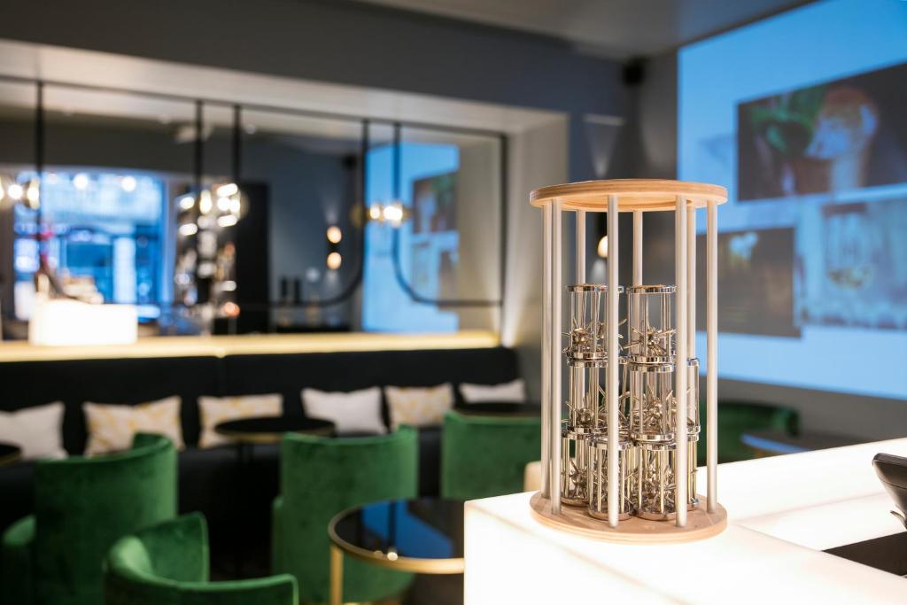 Bar/lounge