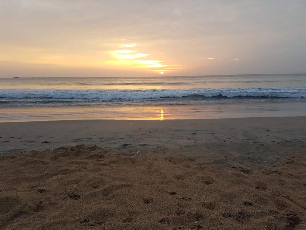 Luna Beach Hotel photo
