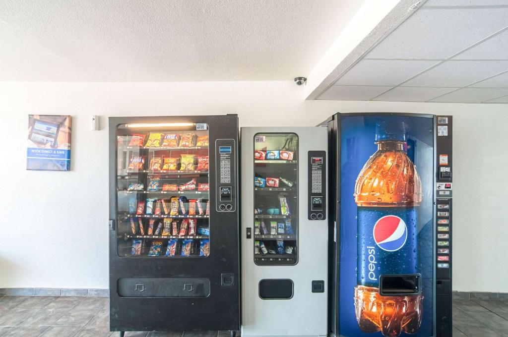 Motel 6-Oklahoma City, OK - South photo