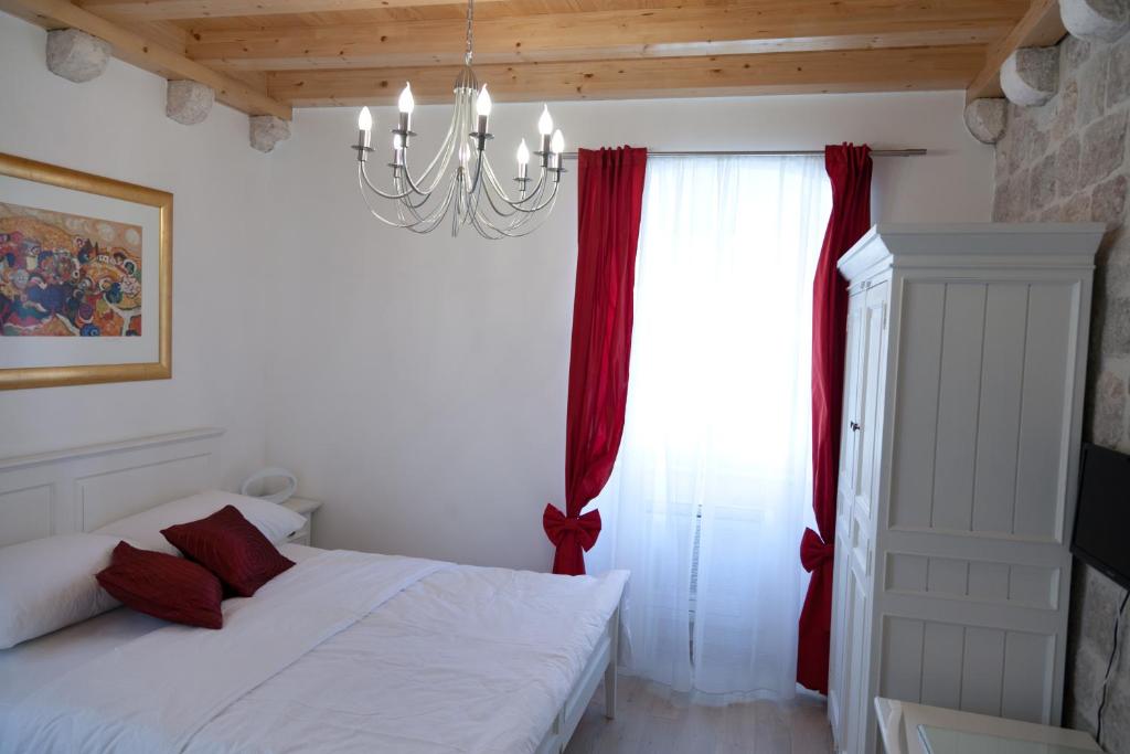 Apartments Zoro — Hotel in Dubrovnik