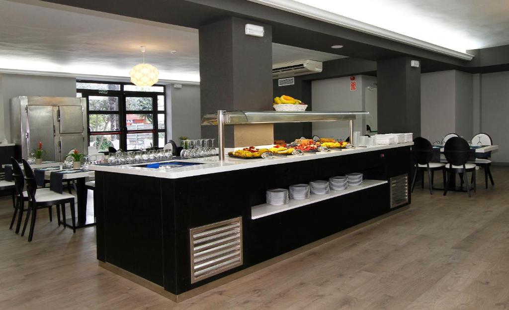Summer Hotel — Restaurant & bars in Calella, Catalonia