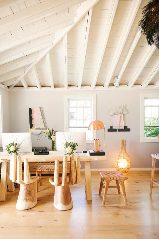 Hero Beach Club Photo 4