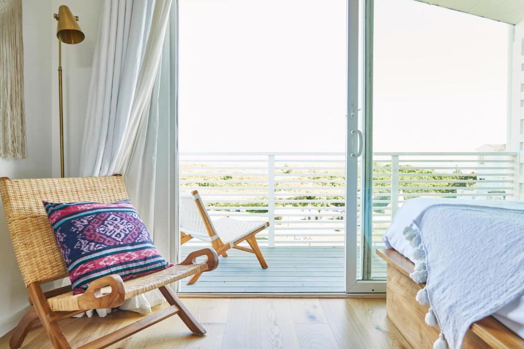 Hero Beach Club Photo 18