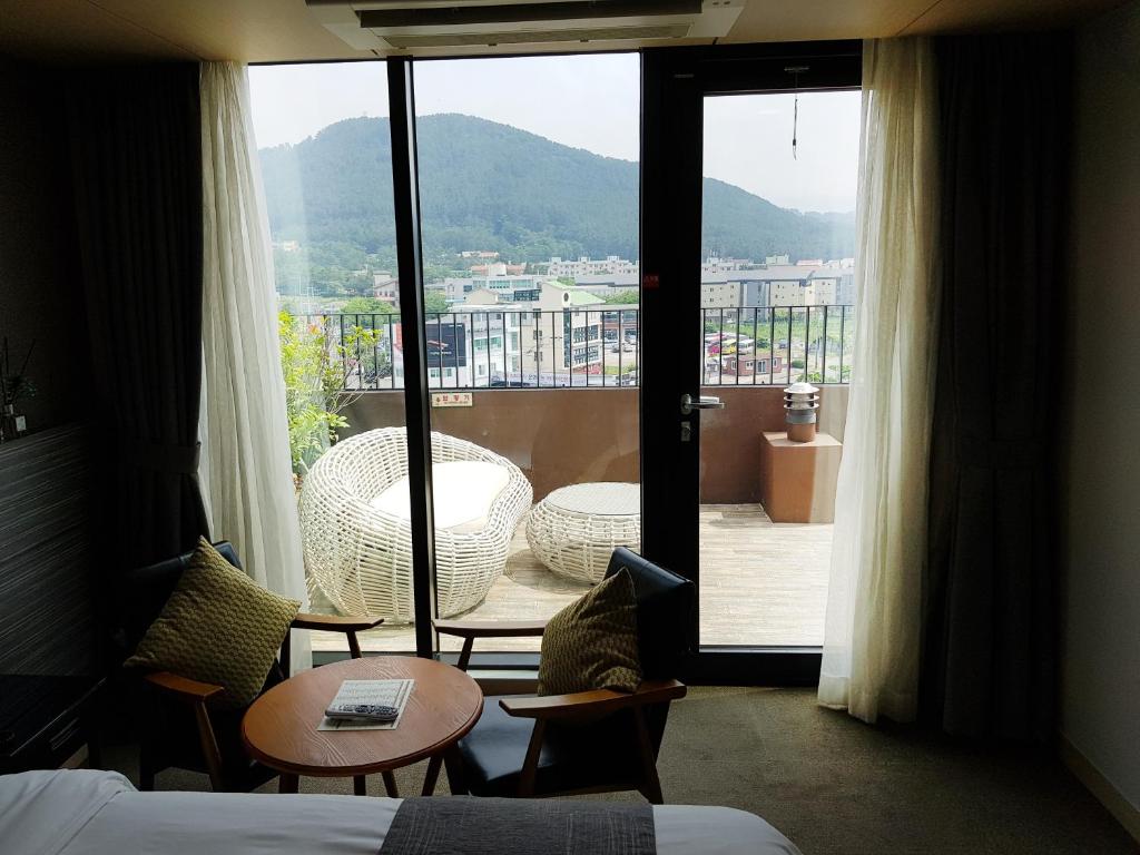 아이진 호텔 (I Jin Hotel)