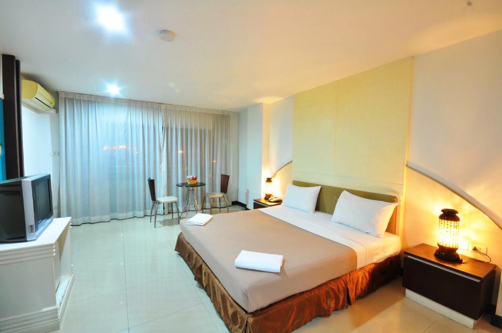 The Great Hotel Hatyai photo
