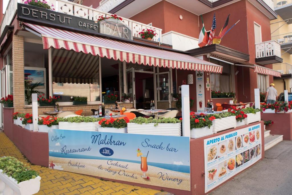 Hotel Malibran — Restaurant & bars in Jesolo, Veneto