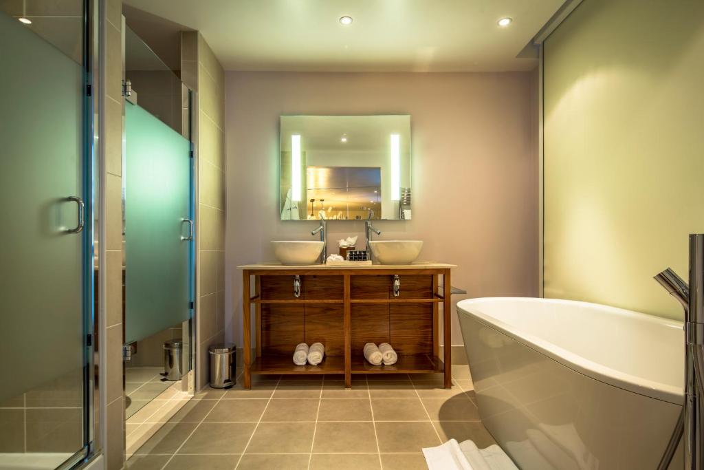 K West Hotel & Spa Photo 7