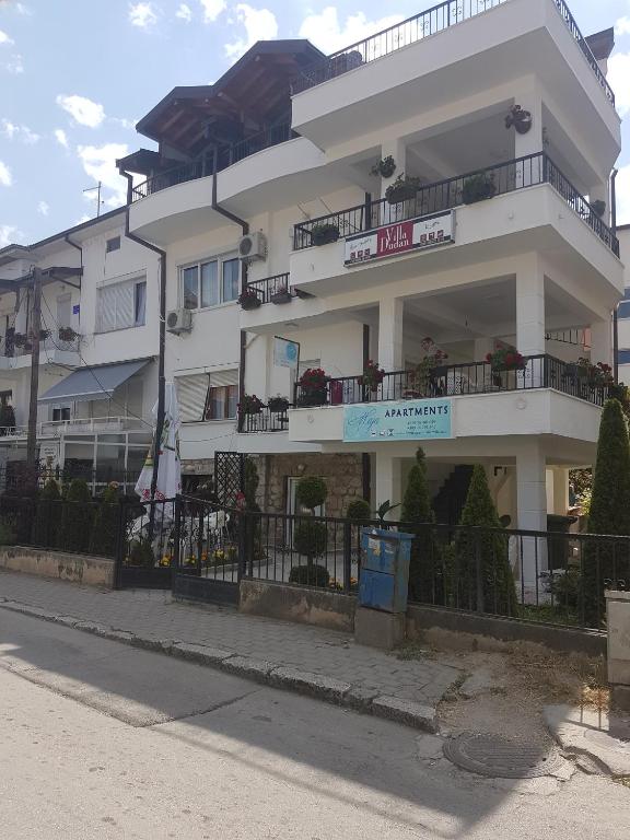 Maja Apartments — Hotel in Ohrid