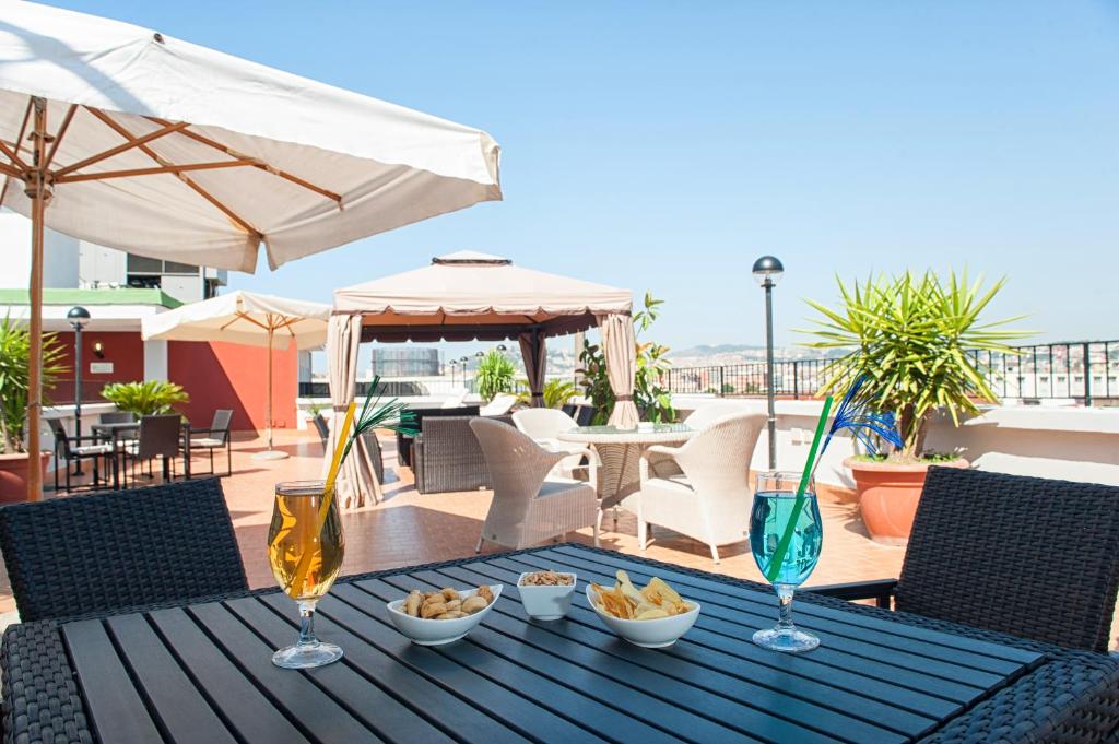 Hotel Tiempo Photo 3