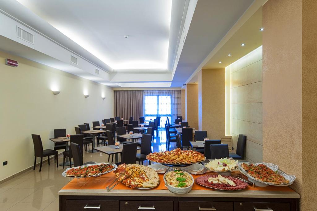 Hotel Tiempo Photo 6