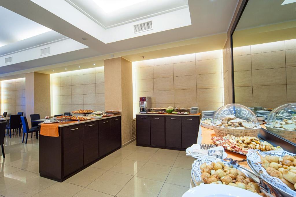 Hotel Tiempo Photo 9