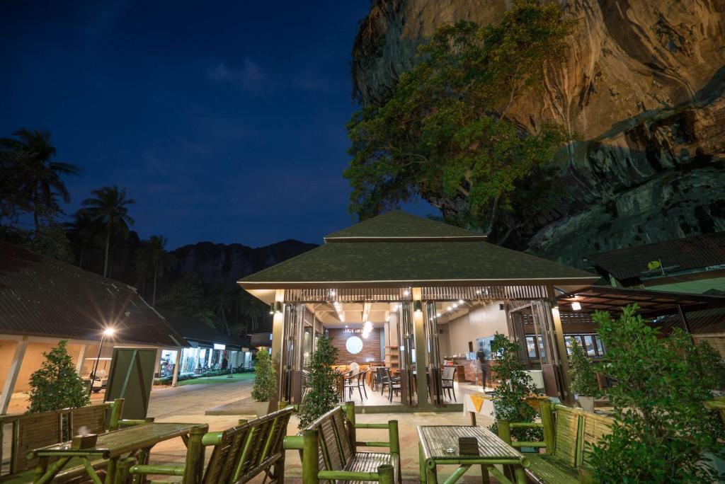 Tonsai Bay Resort, Krabi 2023 Updated Prices, Deals