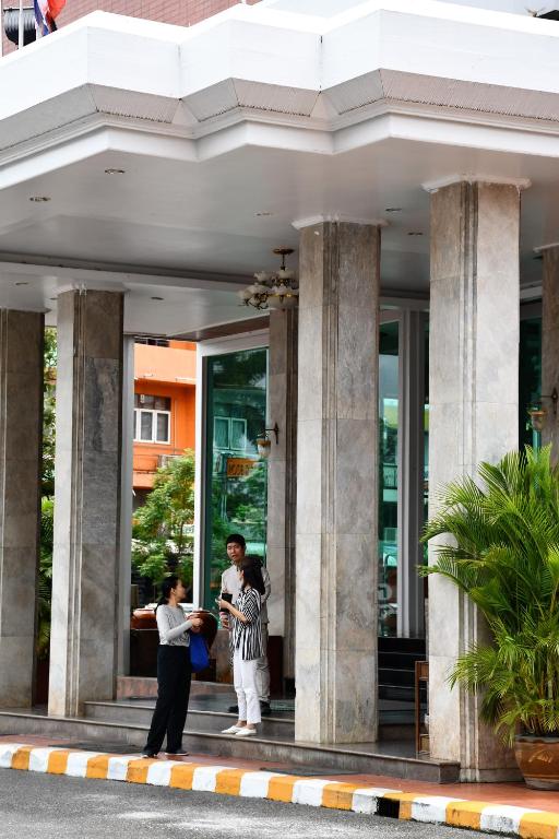 ทางเข้า