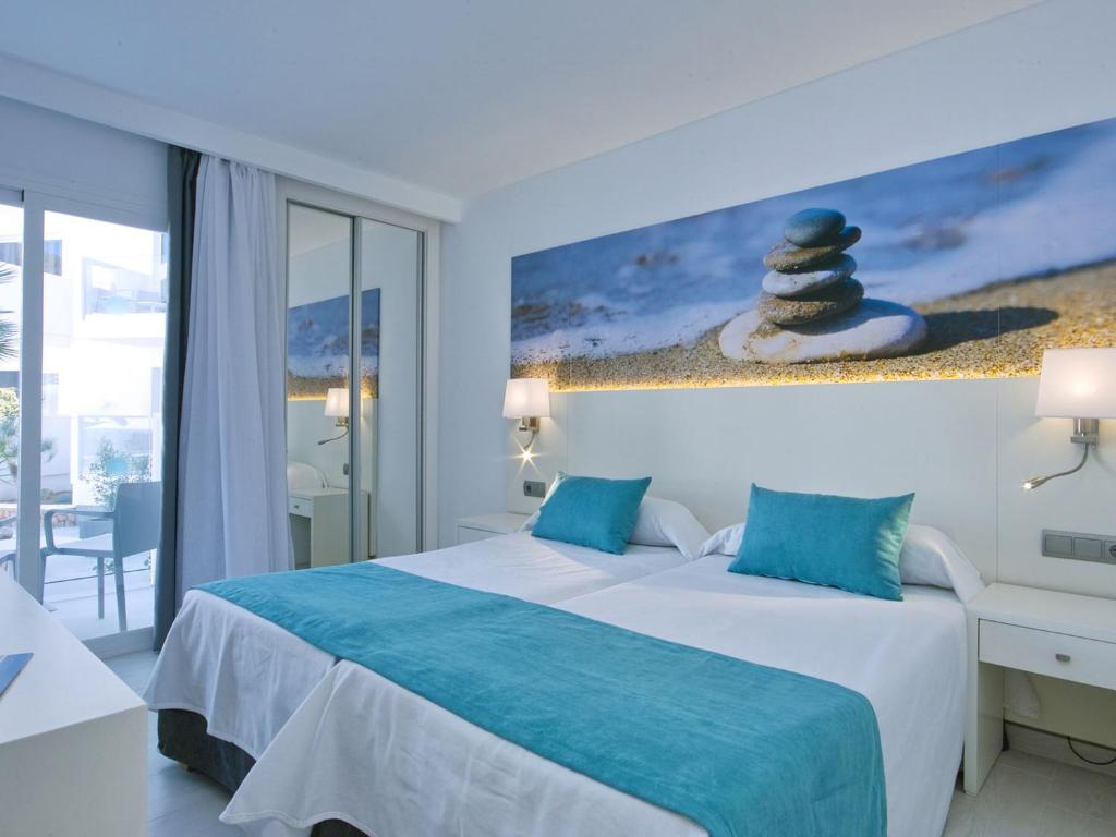 Balansat Resort — Hotel rooms in Puerto San Miguel, Balearic Islands