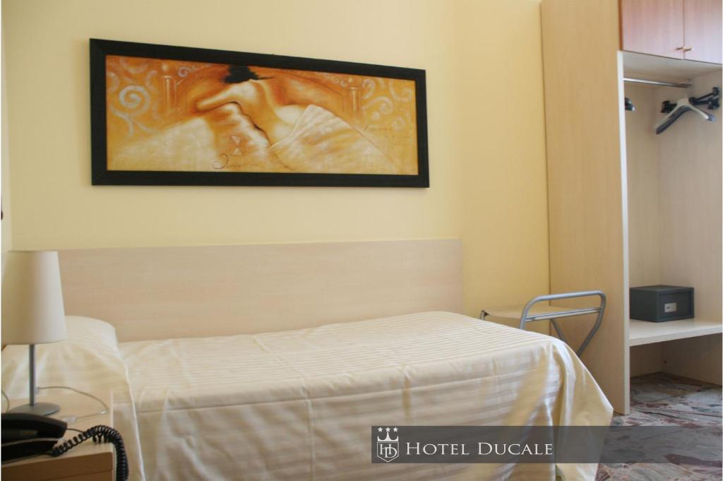 Hotel Ducale photo
