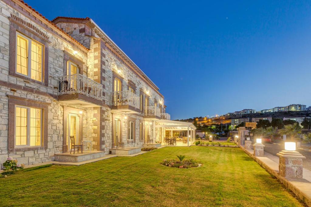 Navalia Hotel — Obiekt in Foca, Izmir