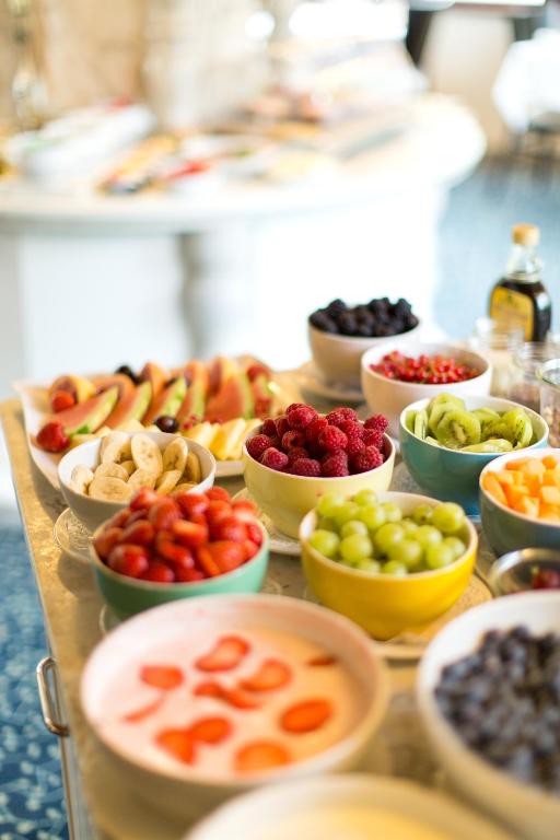 อาหารและเครื่องดื่ม