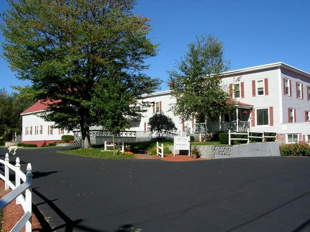 Swift River Suites，位于Rumford的酒店