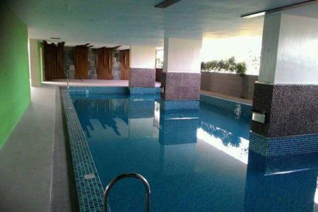 Yong's Place at Vista Residences Taft photo