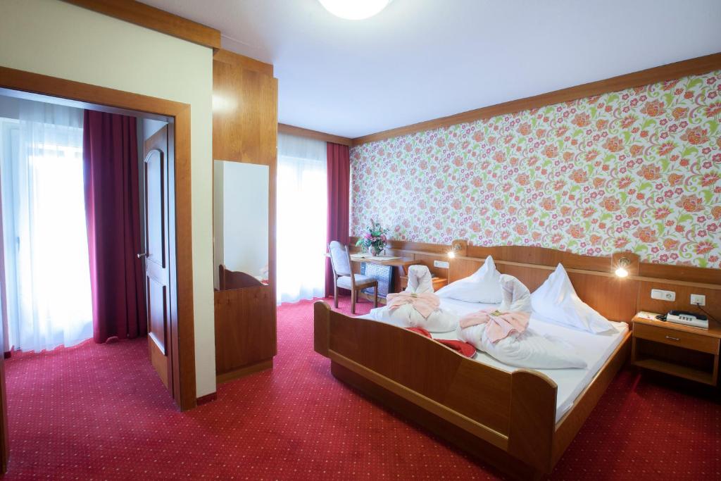 Hotel Silvia - 4