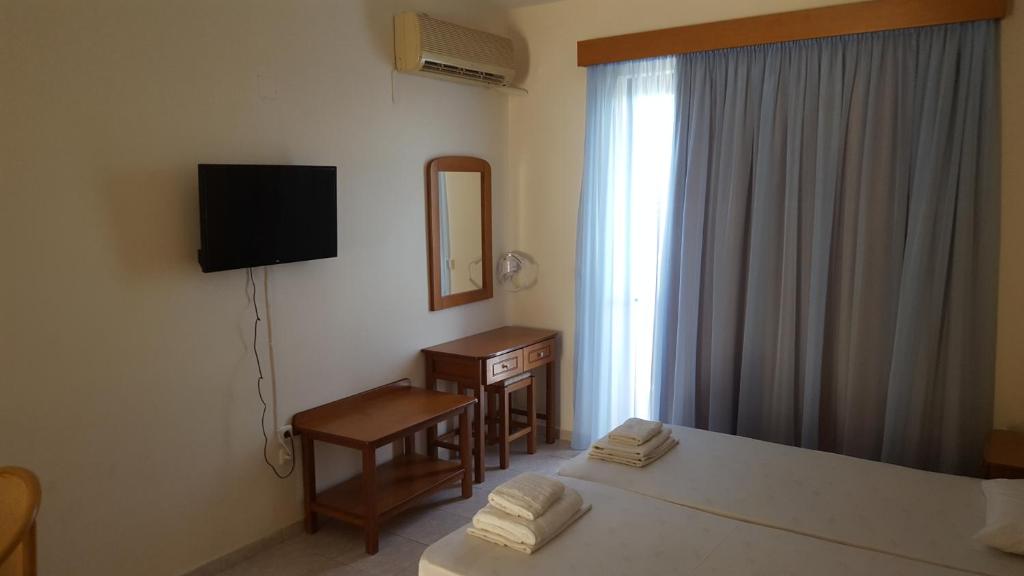 Panorama Studios — Hotel rooms in Faliraki, South Aegean