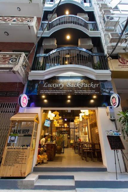 럭셔리 백패커스 침대