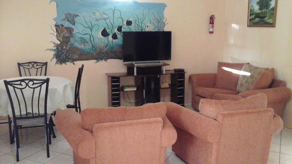 Islanders Place photo