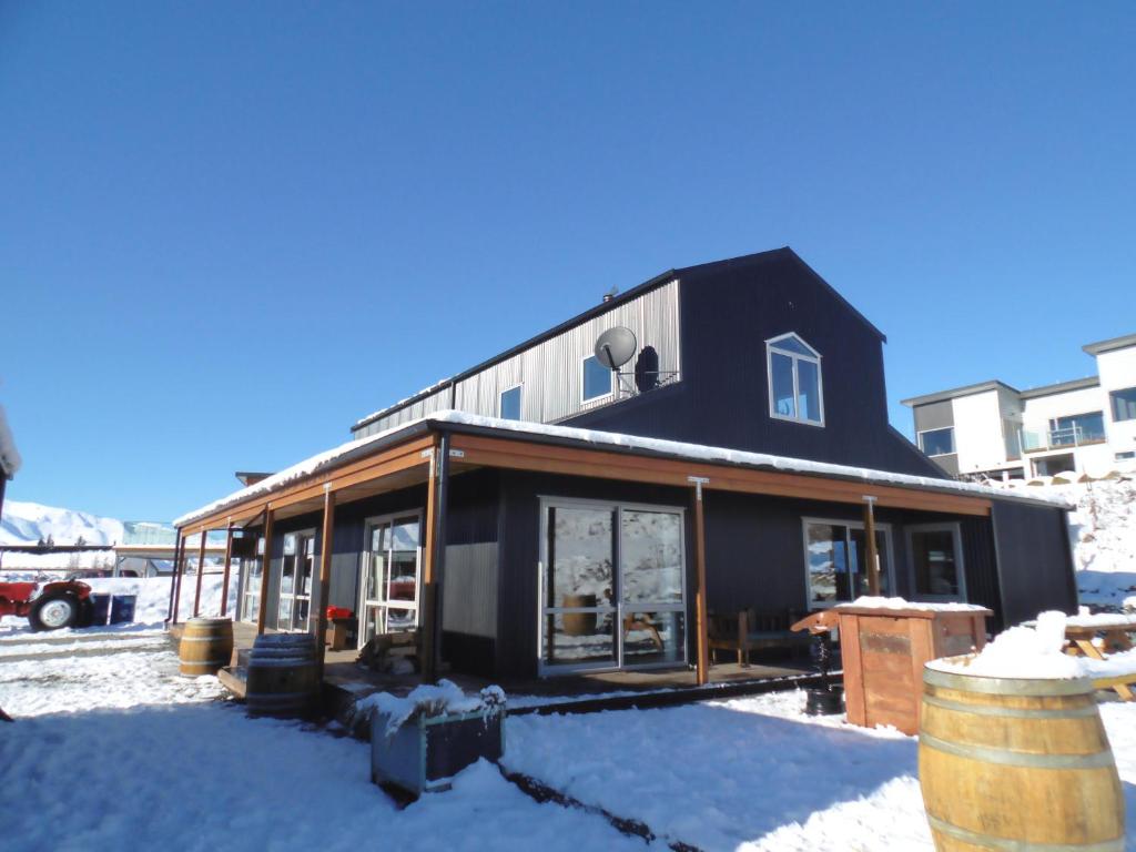 Tractor Shed — Hotel in Lake Tekapo
