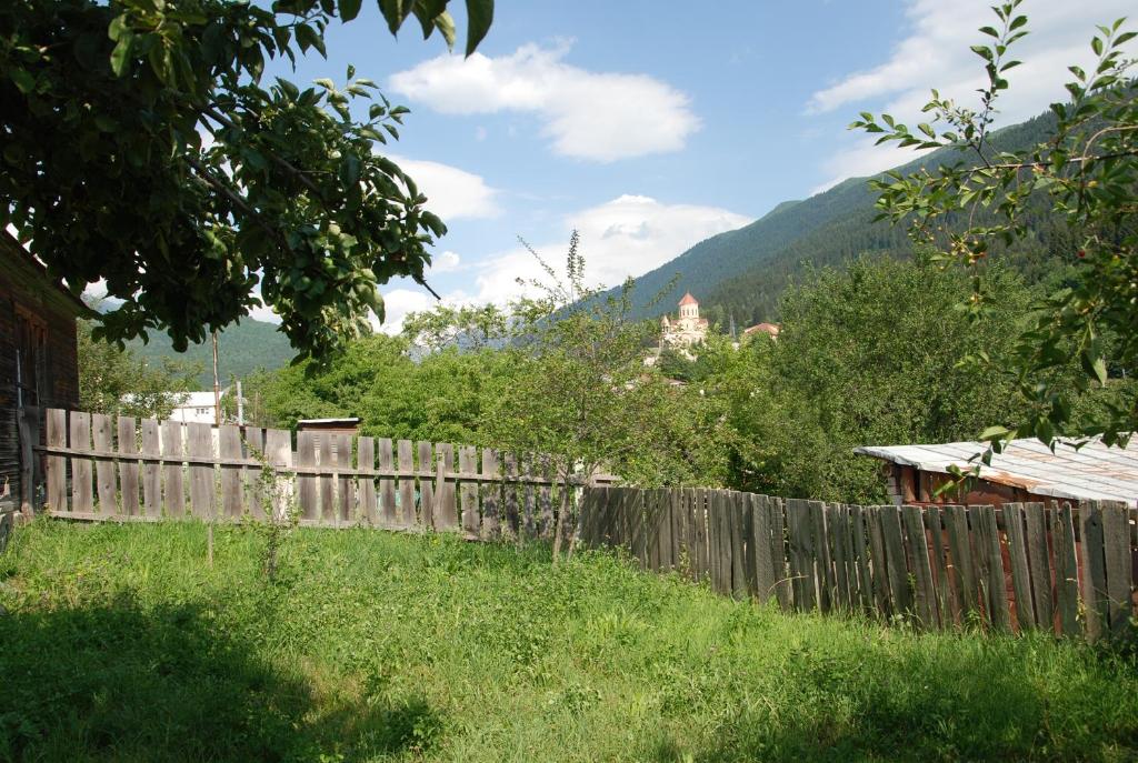 Keti Pilpani Guesthouse — Hotel in Mestia