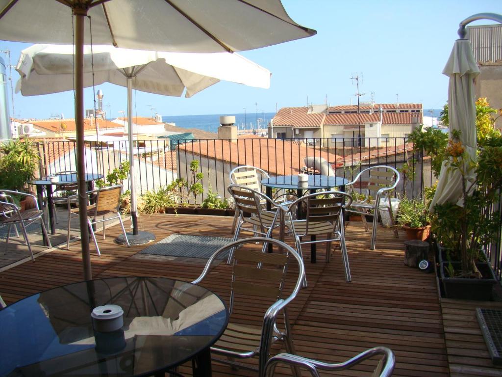 Hostal Platja - 2