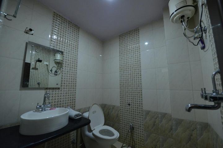 Hotel Mohit Palace photo