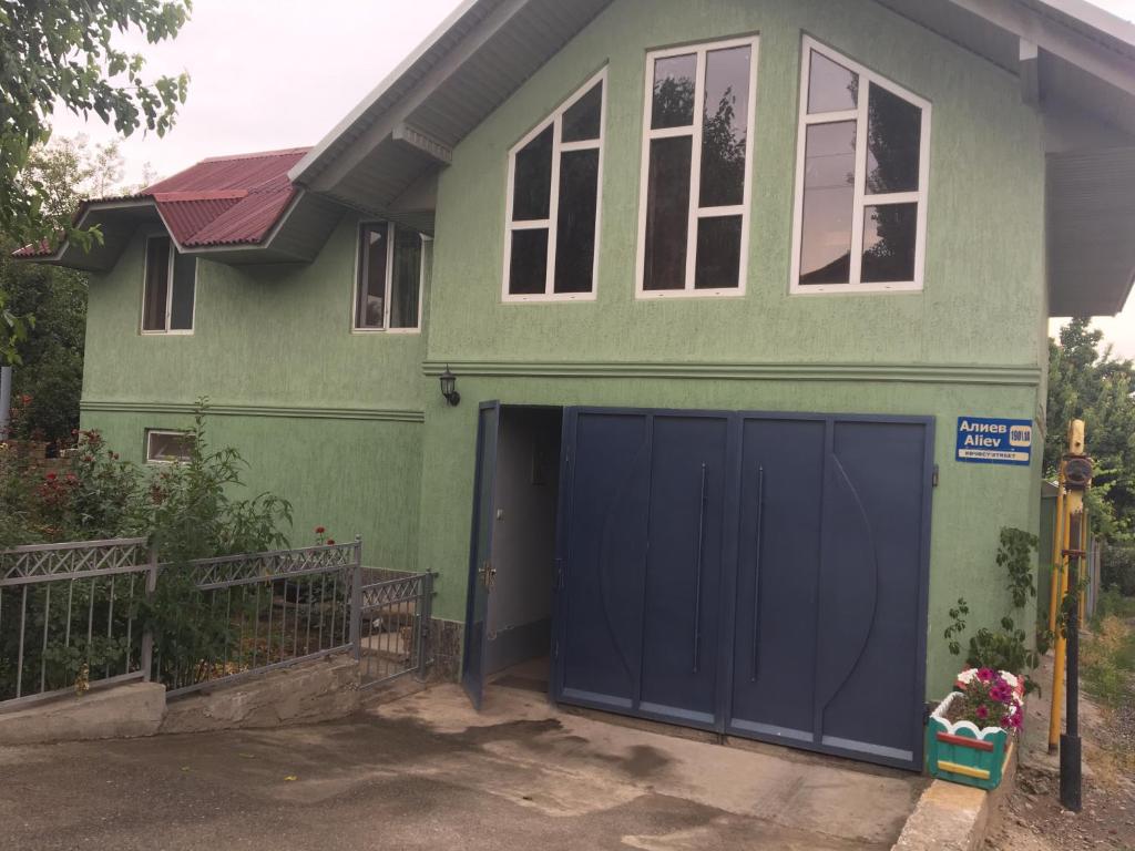 Guest House VIP photo