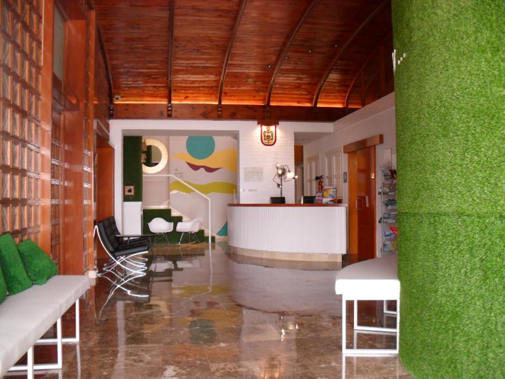 Hotel Lo Monte photo
