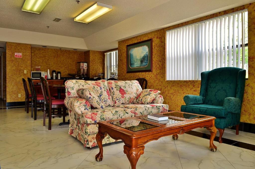 Executive Inn Opp Motel (Opp (AL)) Deals, Photos & Reviews