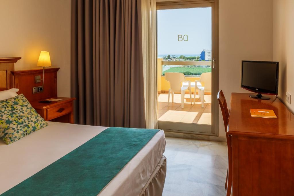 BQ Andalucia Beach Hotel photo