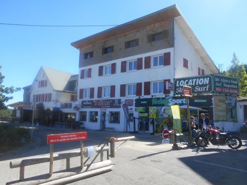 Hotel Le Central - 3