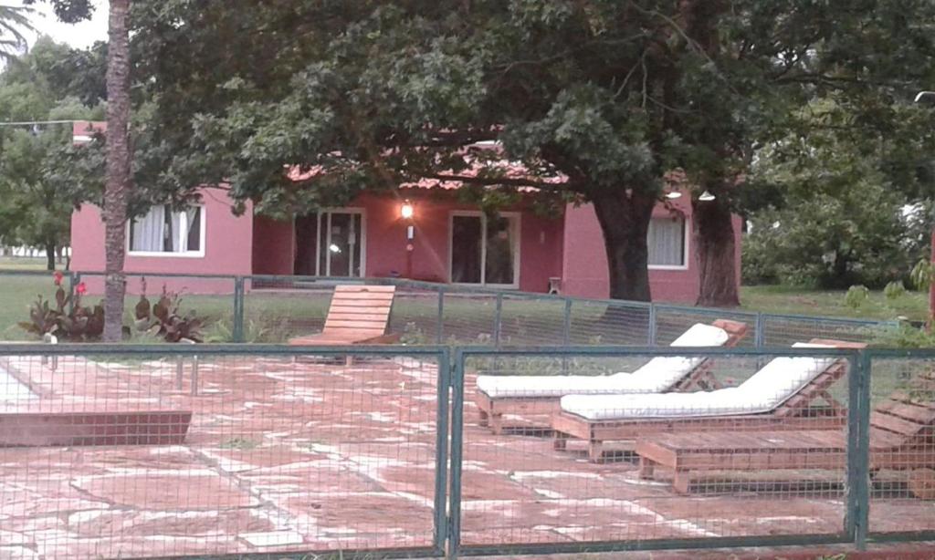 Casa de Campo y Hostería La Masía - 4