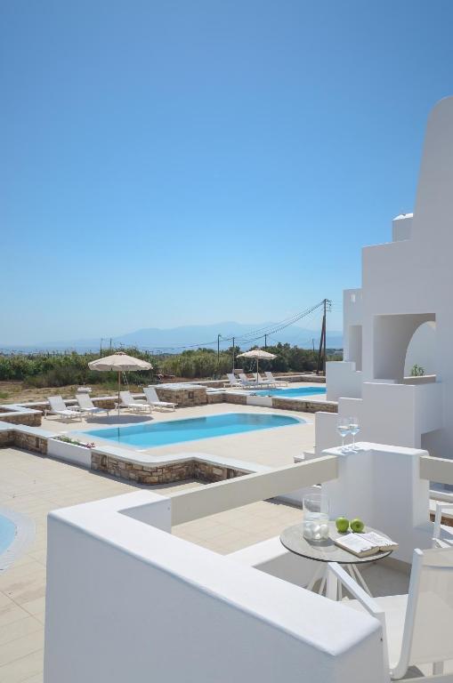 Plaka Collection photo