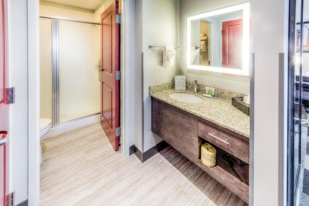Staybridge Suites University Area OSU photo