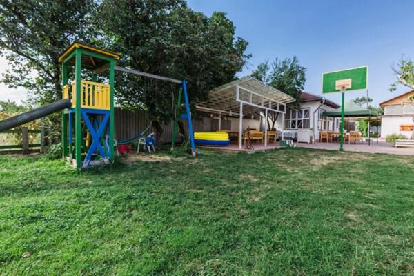 Village Rooms Guesthouse — Hotel in Ivanovka