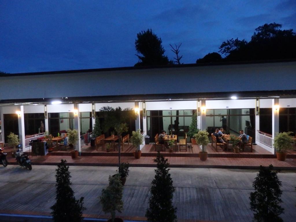 Anong's 2 bedroom family home for up to 6 guests