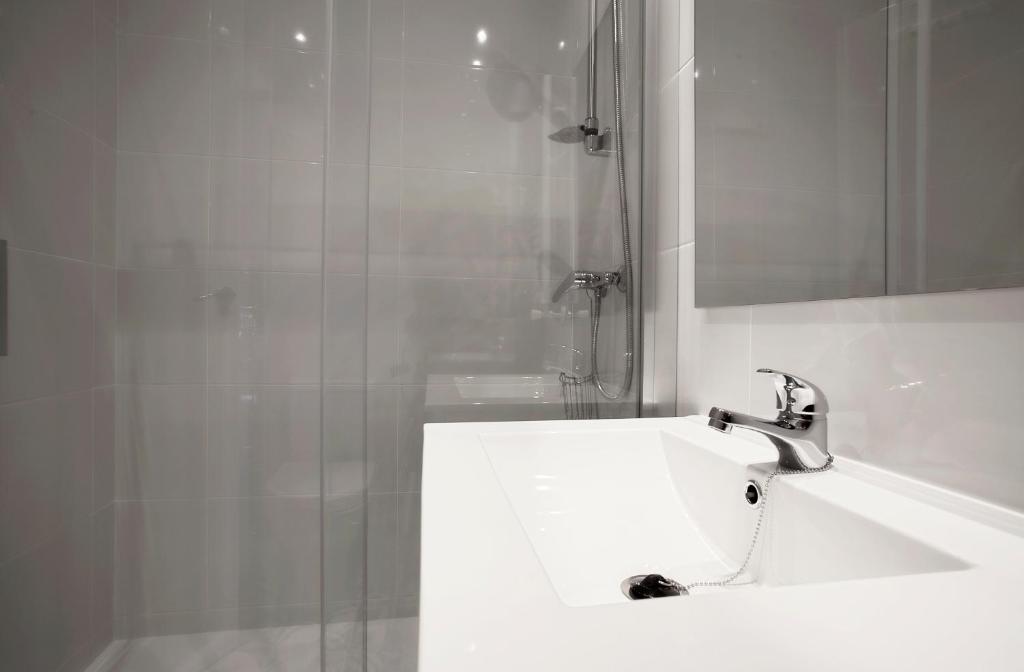 Genteel Home Reina Sofia photo