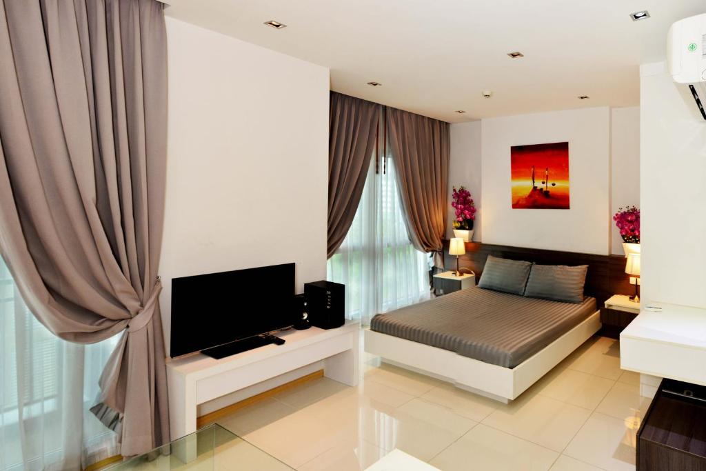 The Gallery Studios photo