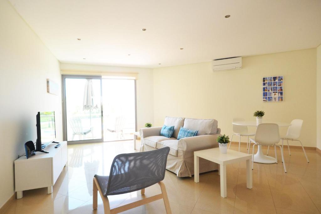 Millennium Golf Residences photo