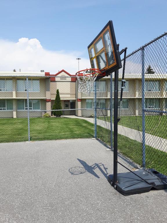 Best Western Plus Durham Hotel & Conference Centre Photo 6