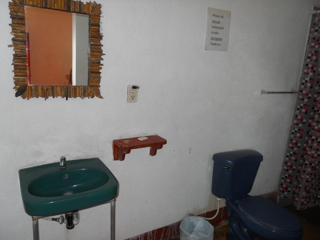 Beach Hostal Oasis photo
